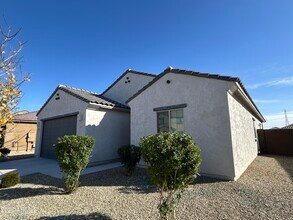 24563 W Verlea Dr in Buckeye, AZ - Building Photo - Building Photo