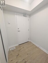 1124 Creekway Private in Ottawa, ON - Building Photo - Building Photo