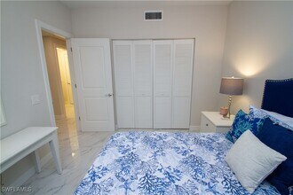 244 Indies Dr E in Naples, FL - Building Photo - Building Photo