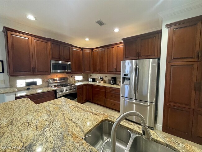 property at 10675 Avila Cir