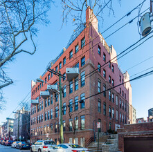 1021 Grand St in Hoboken, NJ - Building Photo - Building Photo