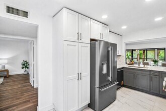 11177 Aspen Glen Dr in Boynton Beach, FL - Foto de edificio - Building Photo