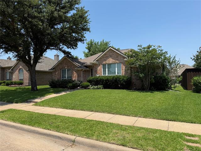 10810 Camelot Dr