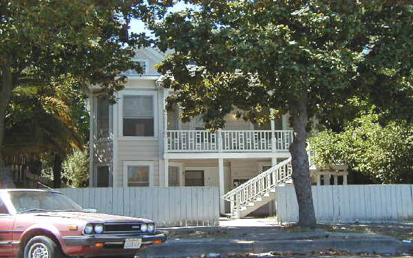 3138 1st Ave in Sacramento, CA - Foto de edificio - Building Photo