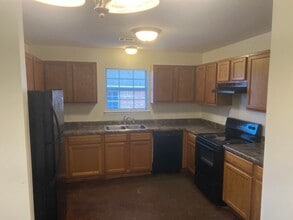 419-421 Middle Rd in Conway, AR - Building Photo - Building Photo