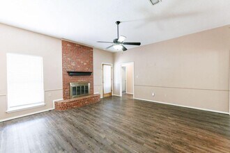 5903 70th St in Lubbock, TX - Building Photo - Building Photo