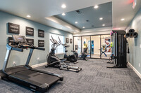 Stonehedge Townhomes in Kansas City, KS - Foto de edificio - Interior Photo