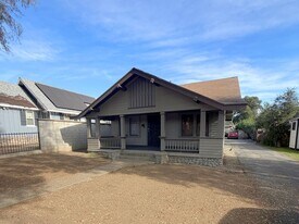 460 N 3rd Ave in Upland, CA - Building Photo