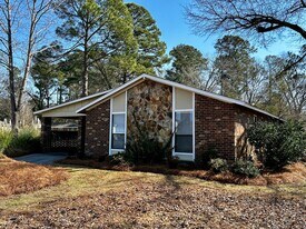 235 Cavalier Dr in Martinez, GA - Building Photo