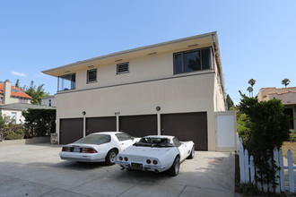 917 11th St in Santa Monica, CA - Building Photo - Building Photo