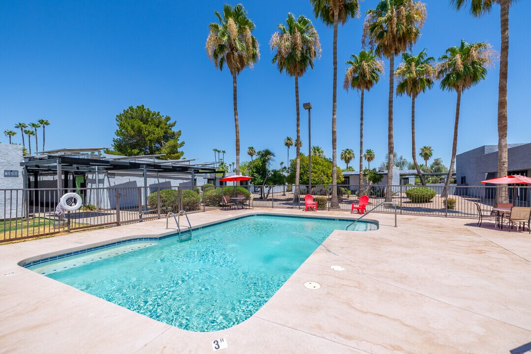 The Flats at Granite Reef in Scottsdale, AZ - Foto de edificio