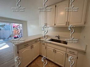 741 Manhattan Beach Blvd in Manhattan Beach, CA - Building Photo - Building Photo