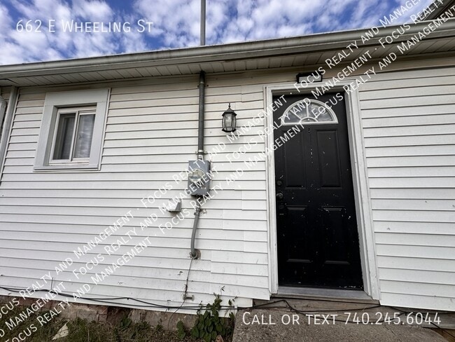 662 E Wheeling St in Lancaster, OH - Building Photo - Building Photo