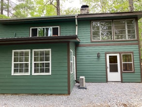10 Lakemont Cottage Trail in Flat Rock, NC - Building Photo - Building Photo