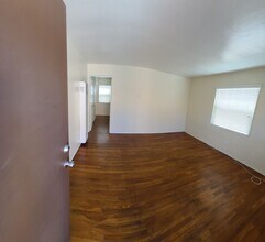 2420 E St in San Diego, CA - Building Photo - Building Photo