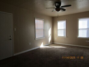 1206 NW Oak Ave in Lawton, OK - Building Photo - Building Photo