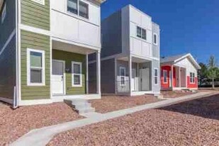 Cottages at Torin Point in Colorado Springs, CO - Building Photo