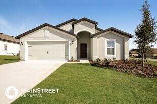 1378 Brenway Dr in Mascotte, FL - Building Photo