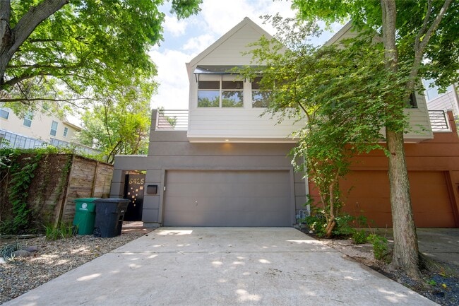 property at 5425 Dickson St