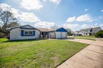 6835 Castleview Ln in Missouri City, TX - Building Photo - Building Photo