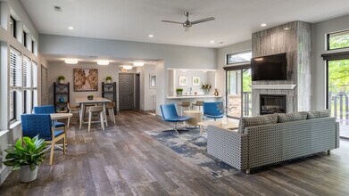 Walden Village Apartments in Beavercreek, OH - Building Photo - Building Photo