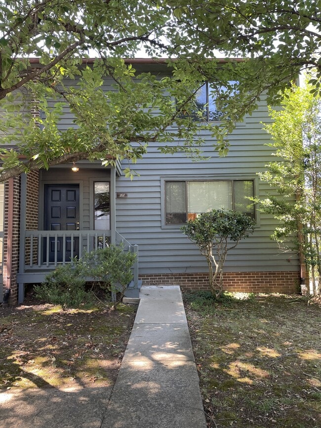 property at 101 Harvest Dr