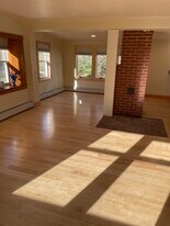 310 Wadleigh Falls Rd, Unit #3 in Newmarket, NH - Building Photo