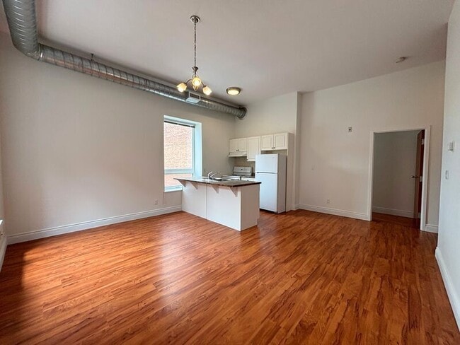 property at 76 Dalhousie St