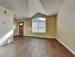 7 Grouse Dr in Amelia, OH - Building Photo - Building Photo