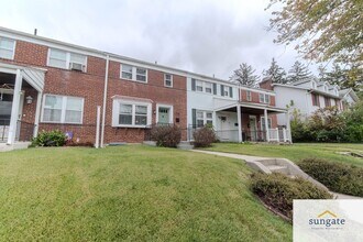 258 Ridge Ave in Baltimore, MD - Building Photo - Building Photo