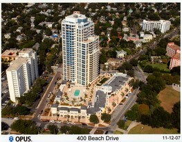 400 NE Beach Dr in St. Petersburg, FL - Building Photo