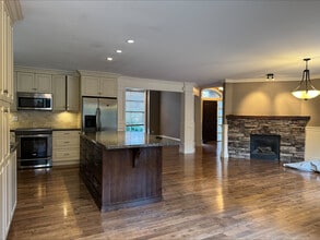 4072 Prairie St in Abbotsford, BC - Building Photo - Building Photo