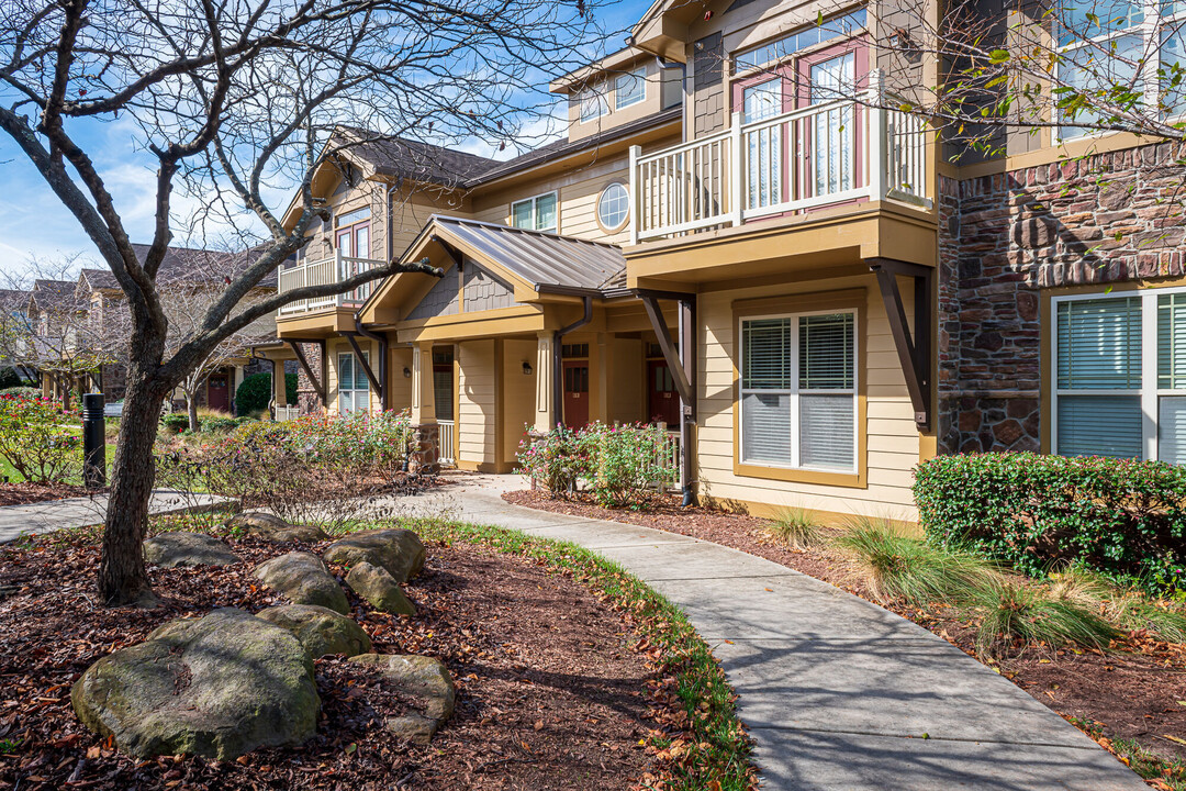 Cosgrove Hill in Chapel Hill, NC - Building Photo