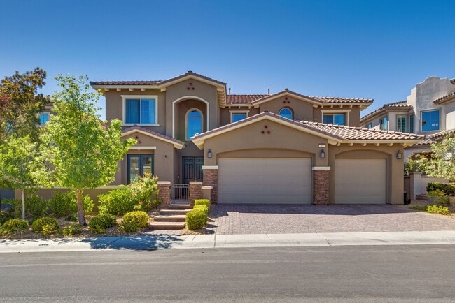 property at 307 Oakrun Ct
