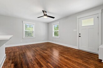 2104 Nelson St in Raleigh, NC - Building Photo - Building Photo