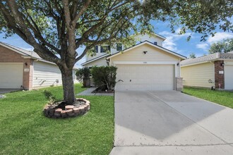 11211 Wild Goose Dr in Tomball, TX - Building Photo - Building Photo