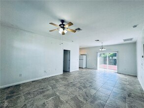 4813 30th St SW in Lehigh Acres, FL - Building Photo - Building Photo