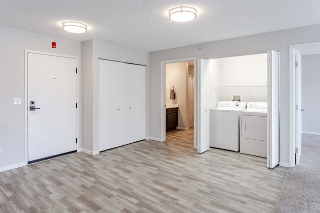 Brickstone in Chaska, MN - Foto de edificio - Interior Photo