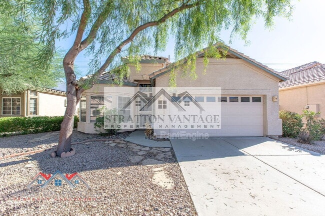 property at 1015 E Brentrup Dr