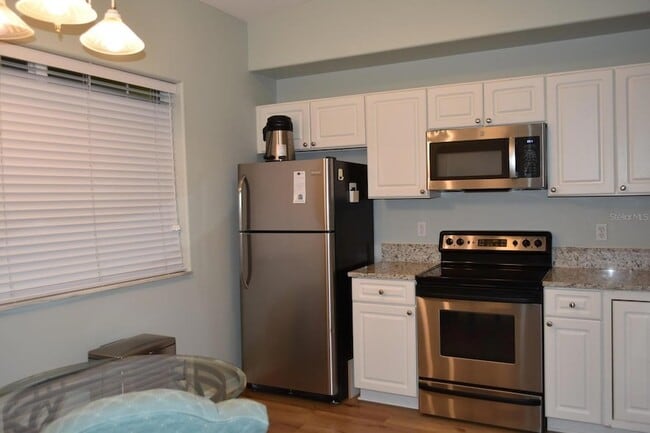 90 San Juan Dr, Unit B204 in Palm Coast, FL - Foto de edificio - Building Photo