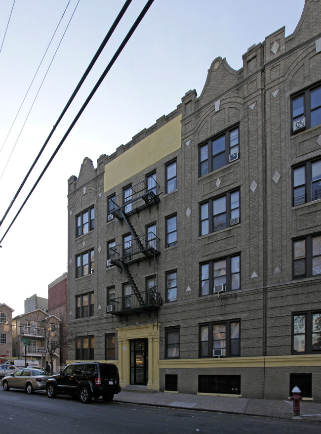 New Hope Baptist II in Jersey City, NJ - Building Photo - Building Photo