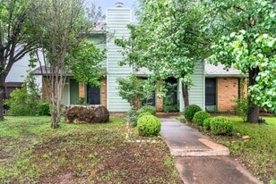 3222 Tamarron Blvd in Austin, TX - Building Photo