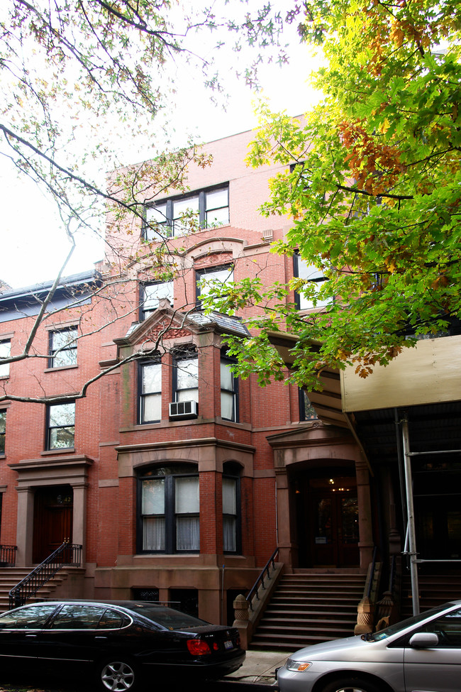 40 Remsen St in Brooklyn, NY - Building Photo - Building Photo