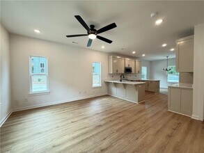 516 Sligo St in Fayetteville, AR - Building Photo - Building Photo