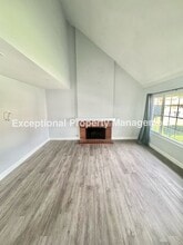 1008 E Bermuda Dunes St in Ontario, CA - Building Photo - Building Photo