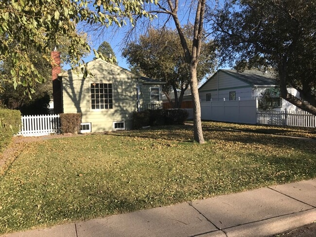 3727 Dillon Ave, Unit Renovated Garden Level Apt