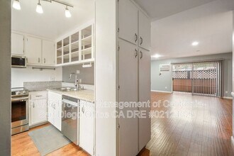 8709 Lake Murray Blvd in San Diego, CA - Building Photo - Building Photo