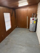 7949 Louise Ln in Silsbee, TX - Building Photo - Building Photo