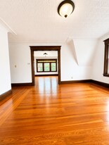 14 Springfield St in Springfield, MA - Building Photo