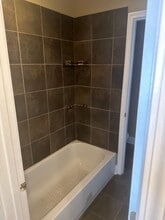 7124 Barrington Ct in New Orleans, LA - Building Photo - Building Photo